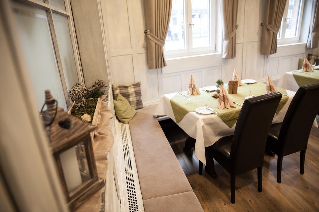 Hotel & Restaurant Schwarzes Kreuz Fürth Kültér fotó